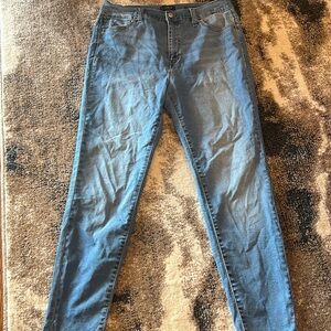 Super stretchy high waisted jeans